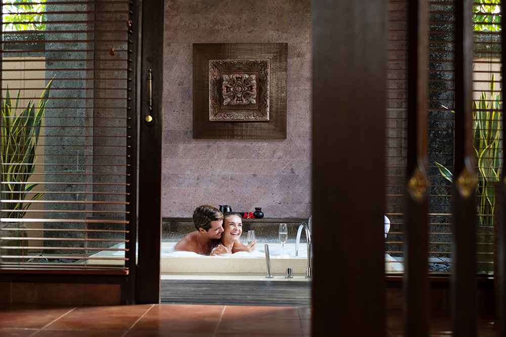 One-Bedroom-Pool-Villa---bathtub