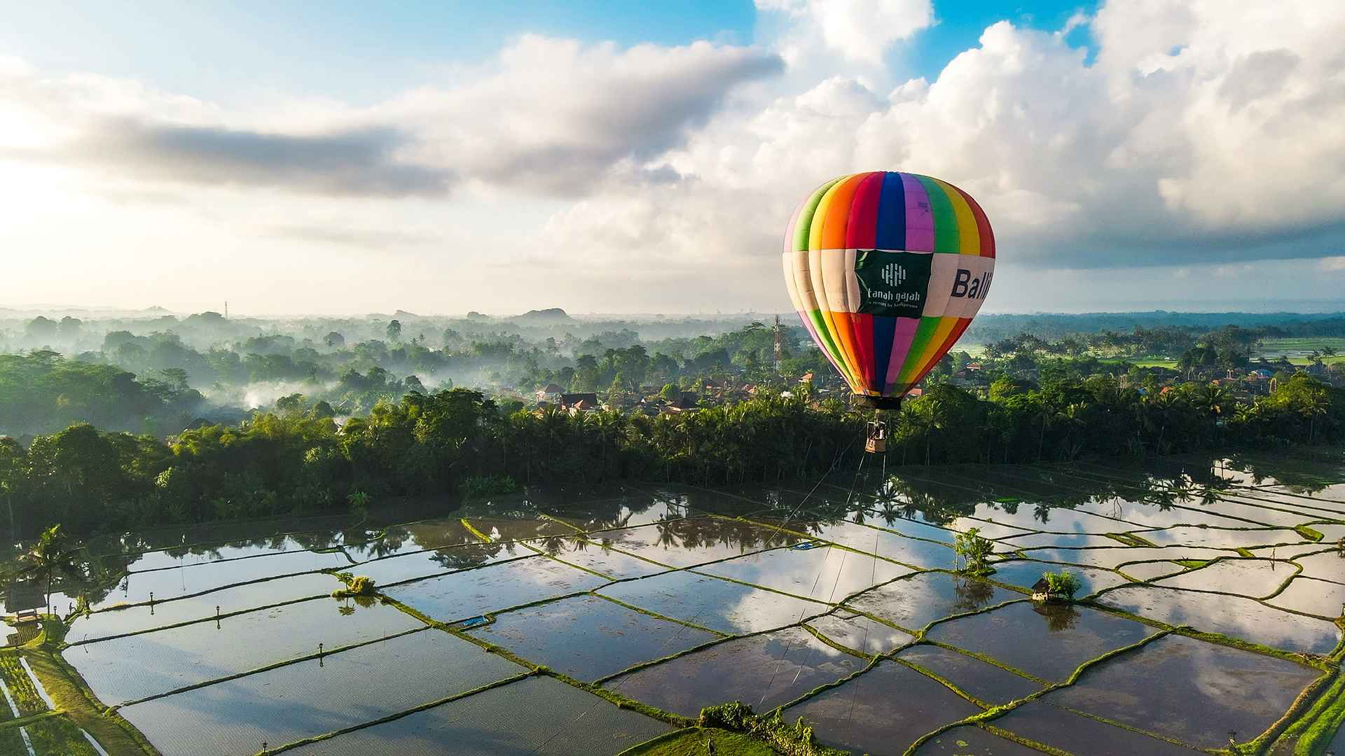 Hot-air-balloon---2022---website