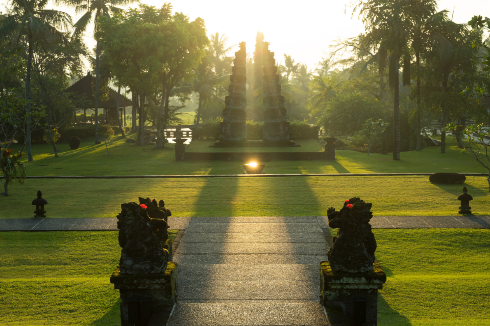 Elephant-Gate-sunrise